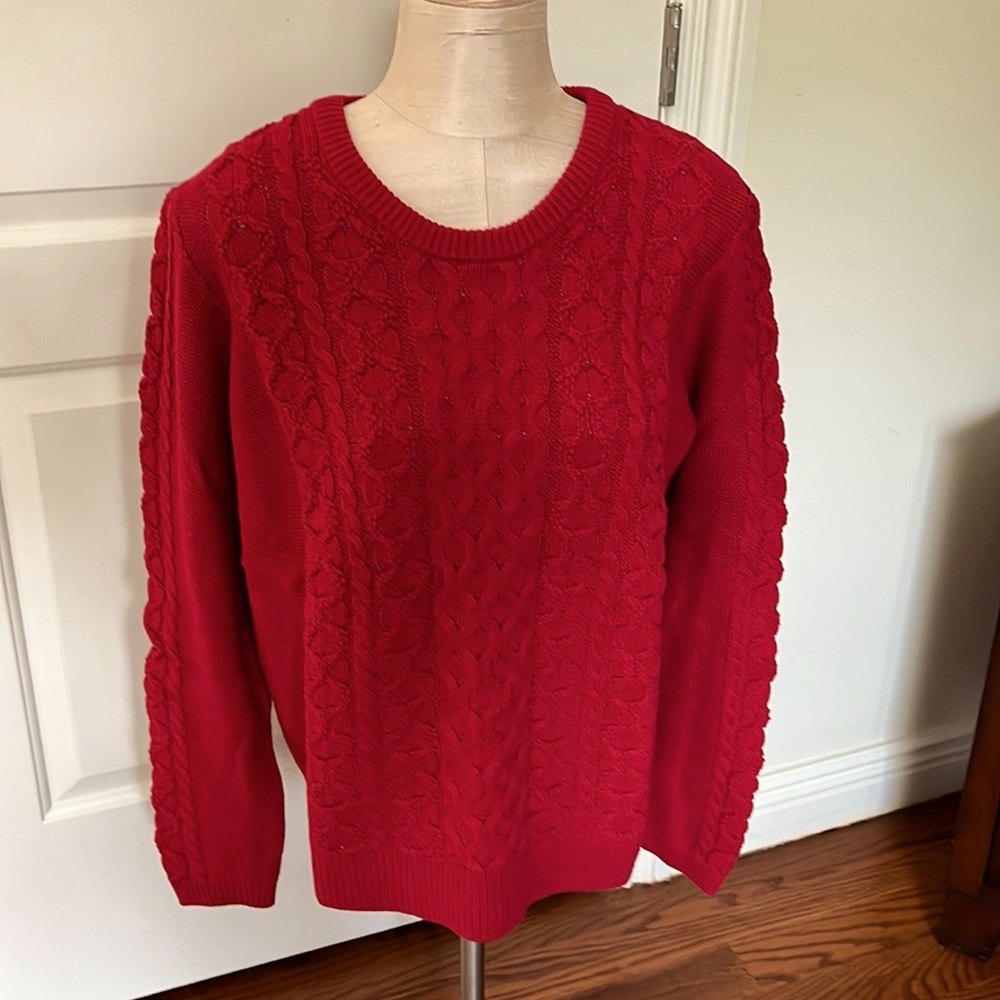 Beautiful knit high cotton blend Bass sweater